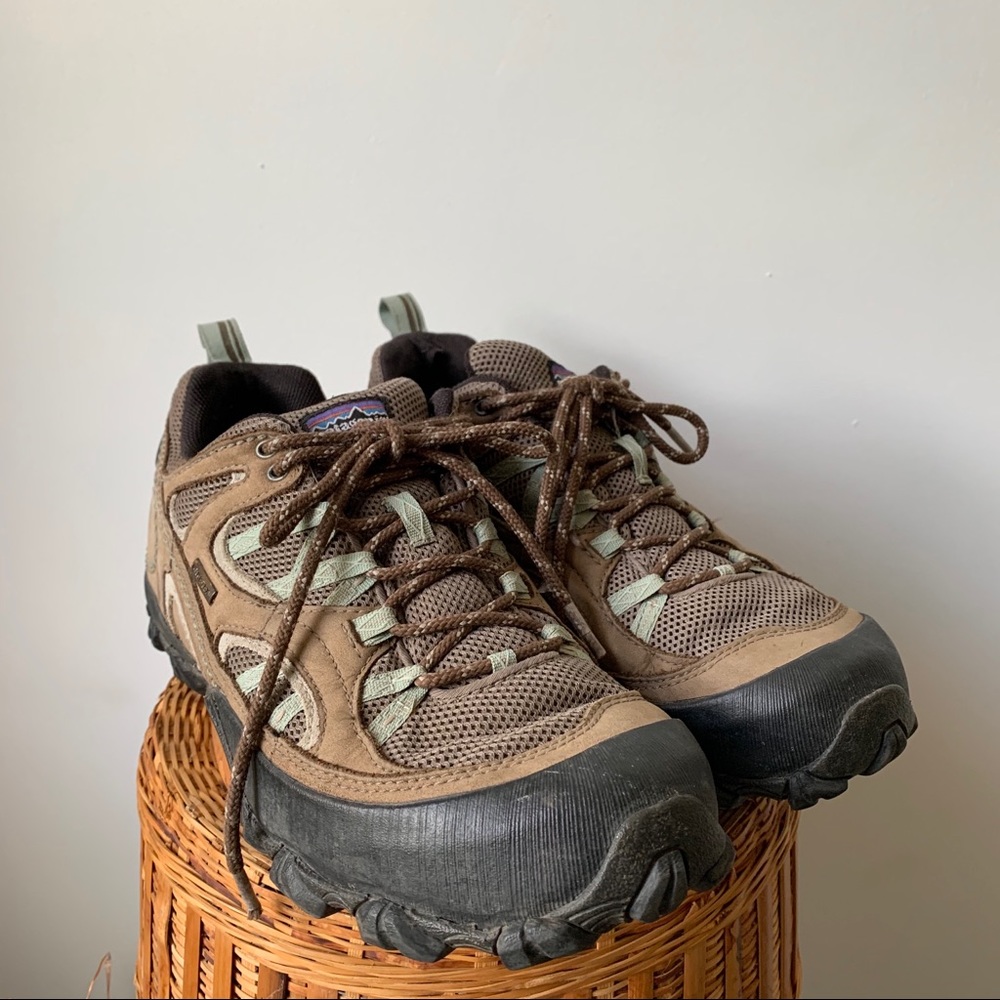 Patagonia Gore-Tex Hiking Shoes Brown Size 9.5